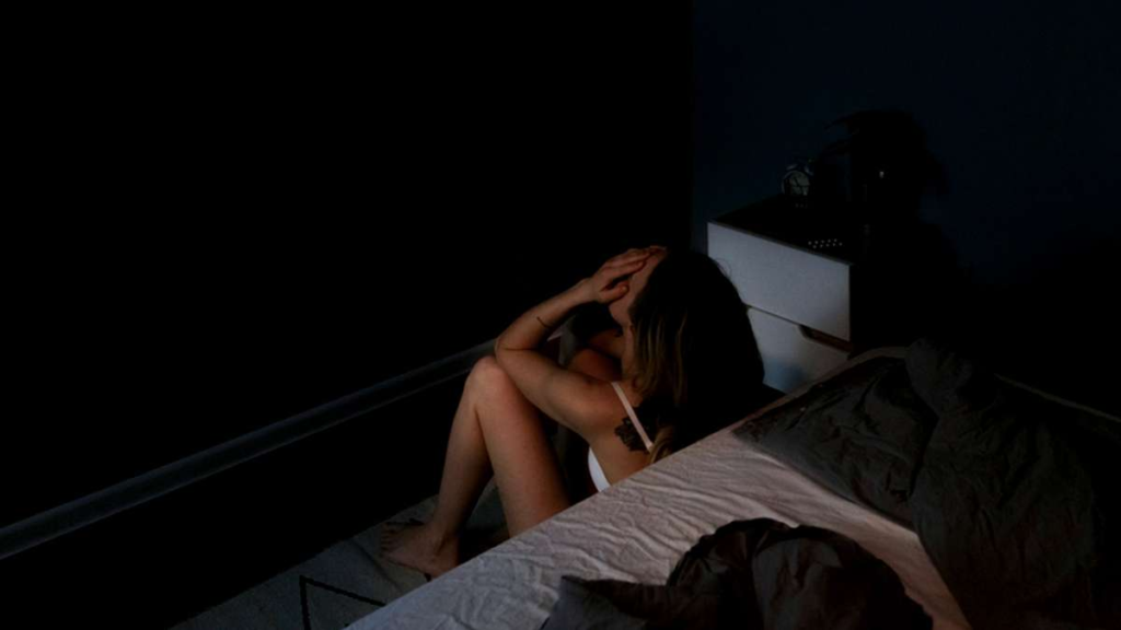 Histamine symptoms worsening at night after 10 PM